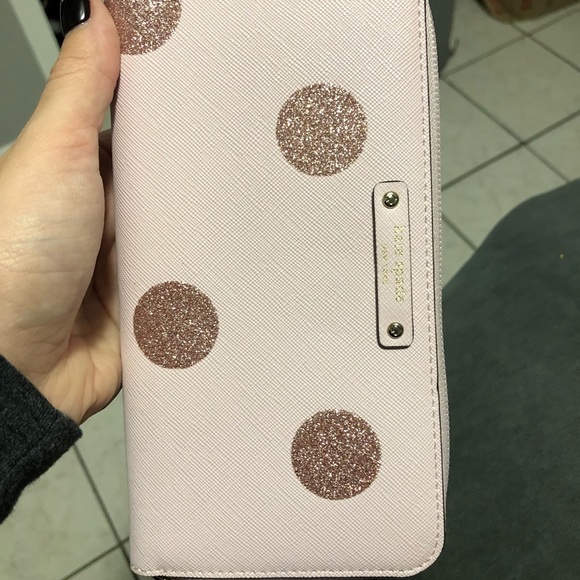 Kate Spade Wallet - Picture 3 of 3